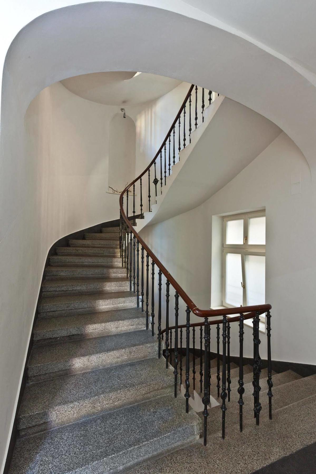 Lovely Prague Apartments - Truhlarska Bagian luar foto